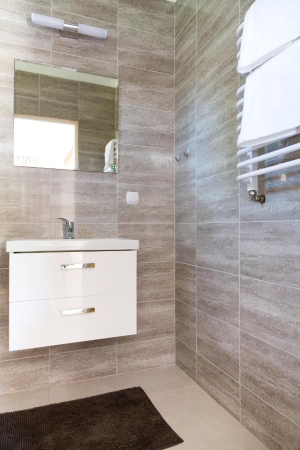 Apartamenty Majka Wicie  Exteriör bild